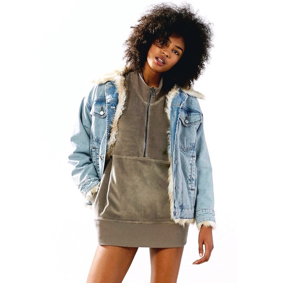 Urban Outfitters Tops - UO Silence + Noise Velour Oversized Popover Jacket